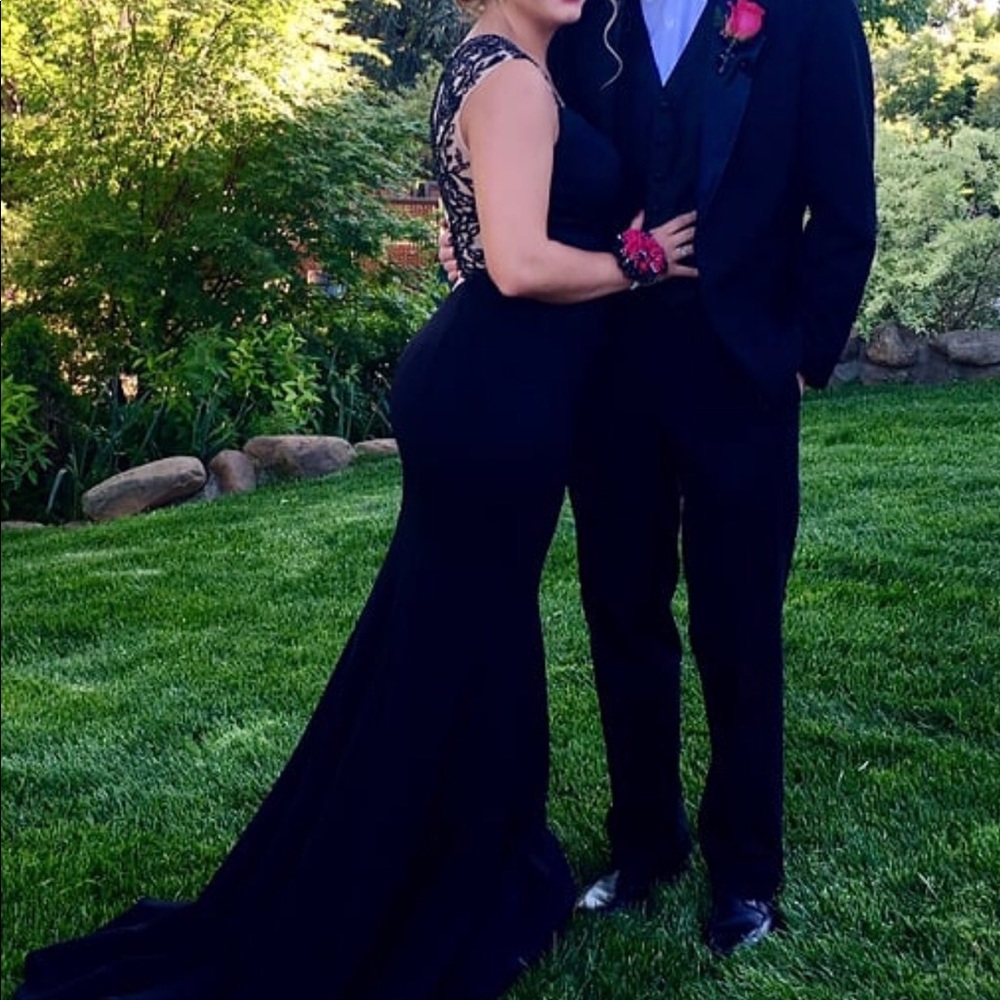 Black Sherri Hill Prom Dress